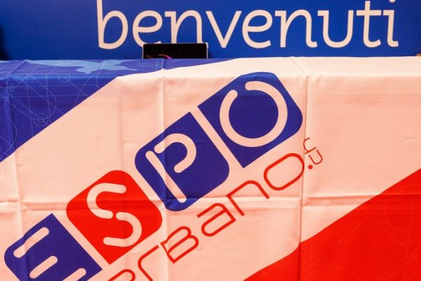 Bandiera di benvenuto EspoVerbano, fiera d'autunno del Locarnese